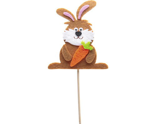 Dekorativní velikonoční zajíček s mrkví z plsti na dřevěné tyčce