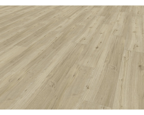 Detail světlé vinylové podlahy s dřevěným vzhledem