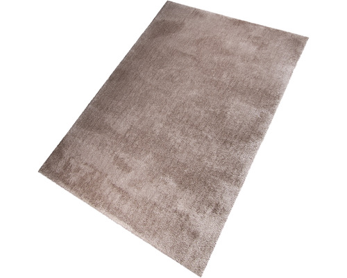 Obdélníkový koberec s vysokým vlasem