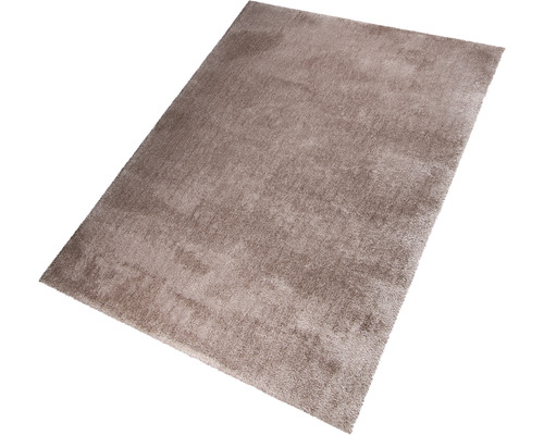 Obdélníkový koberec s vysokým vlasem