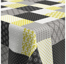 Ubrus s geometrickým patchworkovým vzorem