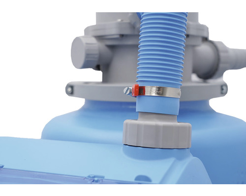 Detail pískové filtrace s hadicovou sponou