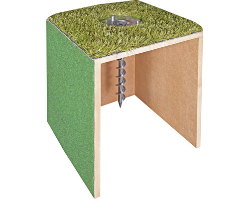Zemní kotva s umělým trávníkem na dřevěné konstrukci