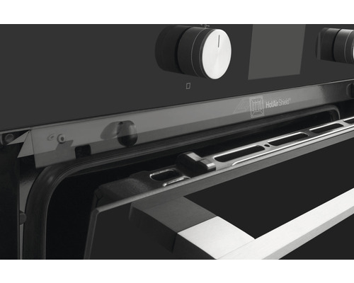 Detailní pohled na troubu s HotAir Shield