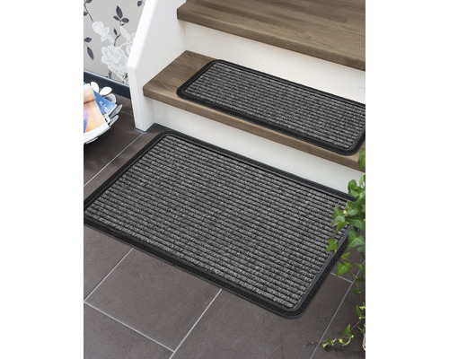 Rohožka a schodišťová rohož s žebrovaným povrchem a obvodovým okrajem