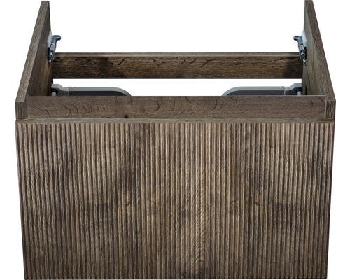 Skříňka pod umyvadlo s rýhovanou dřevěnou přední stranou