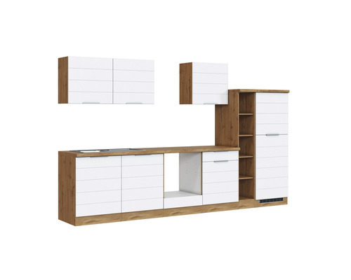 Kuchyňská linka s horními a dolními skříňkami v imitaci dřeva a bílé barvě