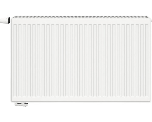 Deskový radiátor Korado Radik VKL 22 600 x 700 mm 2 spodní přípojky