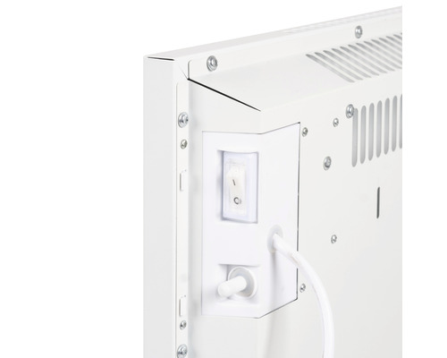 Detailní pohled na radiátor s vypínačem a kabelem