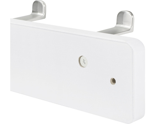 Šatní panel se dvěma držáky pro montáž na stěnu