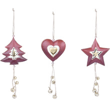 Vánoční stromek, srdce a hvězda jako ozdoby na vánoční stromeček se zvonečky