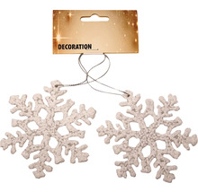 Dvě sněhové vločky k dekoraci na závěsu
