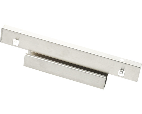 Kovový profil s výřezy a upevňovacími otvory