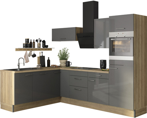 Kompletní kuchyně s dřezem, sporákem, digestoří a vestavěnou troubou v šedohnědém provedení