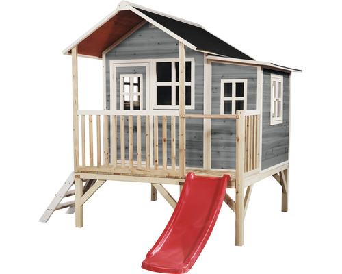 Dřevěný domeček na hraní se skluzavkou a žebříkem do zahrady