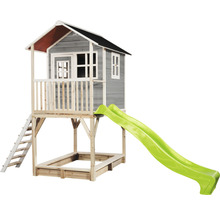 Hrací domek se skluzavkou a pískovištěm pro venkovní použití
