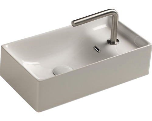 Obdélníkové keramické umyvadlo na desku s baterií