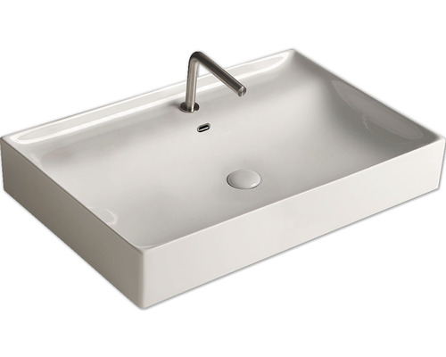 Obdélníkové umyvadlo na desku s vodovodní baterií