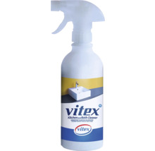 Sprejová láhev s čisticím prostředkem na kuchyně a koupelny