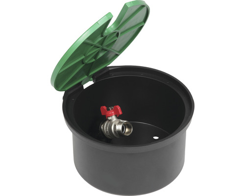 Podzemní nádrž do zahrady s vodovodním kohoutkem