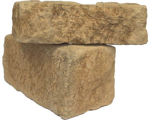 Dva betonové obkladové kameny