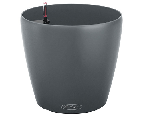 Tmavý květináč se zavlažovacím systémem