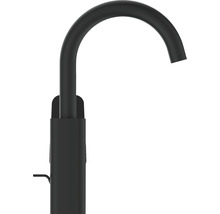 Venkovní světlo v zahnutém tvaru