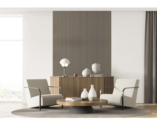 Obývací pokoj se dvěma křesly, konferenčním stolkem, příborníkem a nástěnnými panely