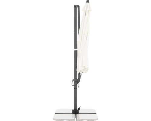 Boční slunečník s betonovým podstavcem do zahrady