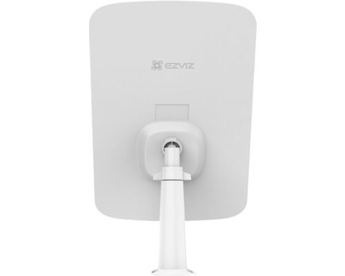 Logo EZVIZ na bezpečnostní kameře s držákem