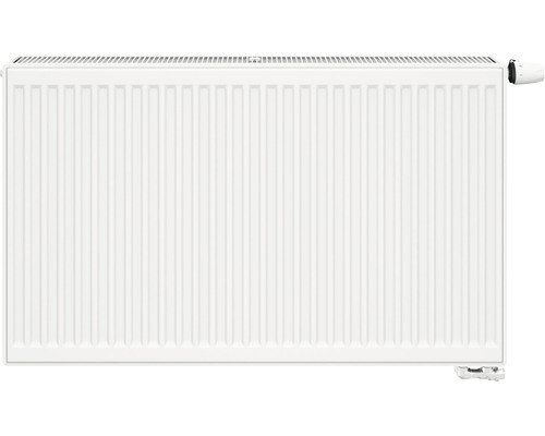 Deskový radiátor Korado Radik VK 21 900 x 1600 mm 6 přípojek (spodní nebo boční) Radiátor s termostatickým ventilem pro vytápění místnosti