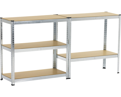 Kovový regál s policemi