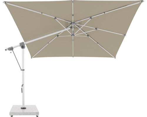 Čtvercový slunečník s kličkovým mechanismem a stabilní základnou.