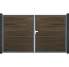 Dvoukřídlá brána s dřevěnou výplní a kovovým rámem