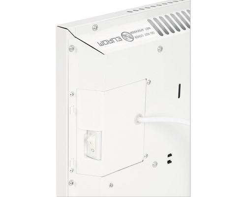 Detail topného tělesa se síťovým vypínačem a napájecím kabelem