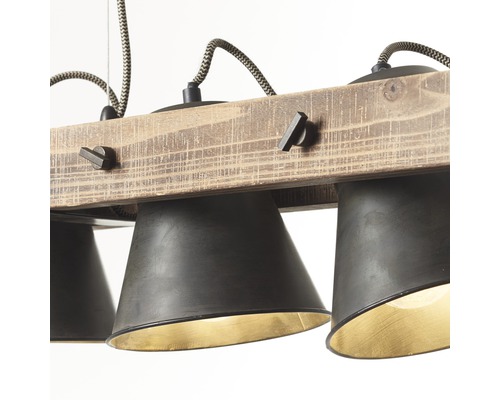 Závěsná lampa se třemi stínidly z dřeva a kovu