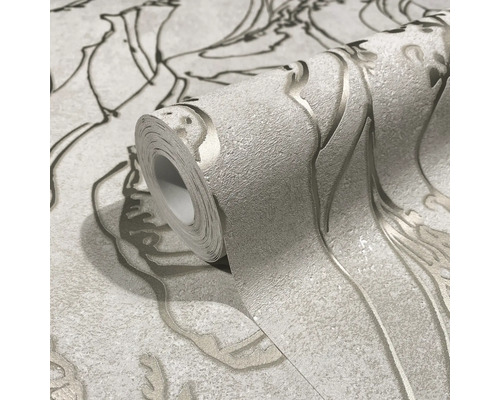 Role strukturované tapety s květinovým vzorem