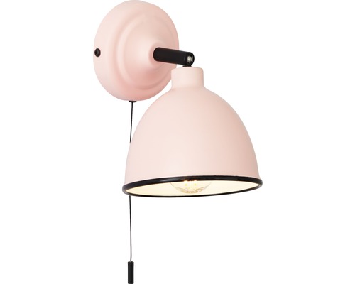 Nástěnné svítidlo s tahovým spínačem pro interiéry