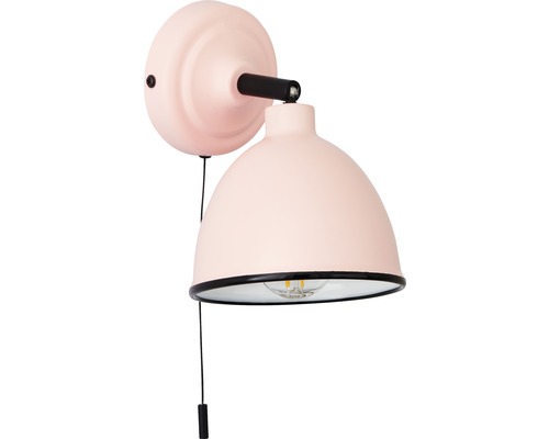 Nástěnné svítidlo s tahovým spínačem