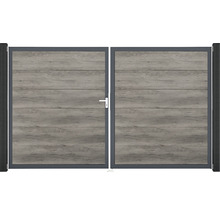 Dvoukřídlá brána s designem dřeva a kovovým rámem