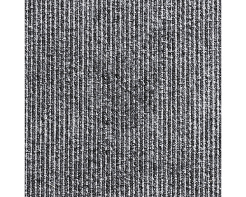 Kobercová dlaždice Marmaris 78 sv.tm.šd.50x50 cm Detailní záběr koberce s proužkovaným vzorem.