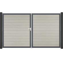 Dvojitá brána z kovu a dřeva s klikou