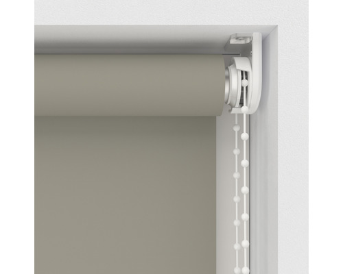 Detail rolety s ovládáním pomocí řetízku.