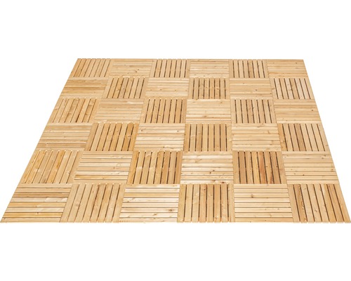 Čtvercové terasové dlaždice ze dřeva