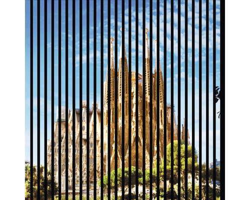 Designový akustický panel DIGI02V 19x1133x1195 mm Pohled na Sagrada Familia přes vertikální čáry