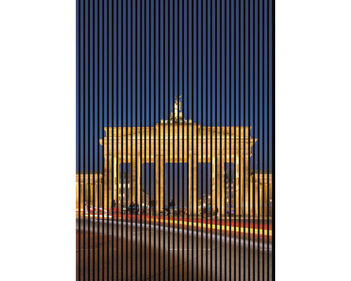Designový akustický panel DIGI03A 19x1693x2400 mm Fasádní obraz Braniborské brány s vertikálními pruhy