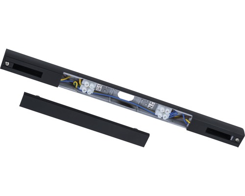 Černá napájecí lišta s otevřeným pouzdrem pro zobrazení kabeláže