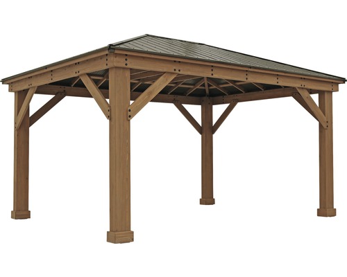 Dřevěný zahradní altán s kovovou střechou