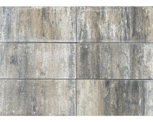 Šest betonových dlažebních kostek