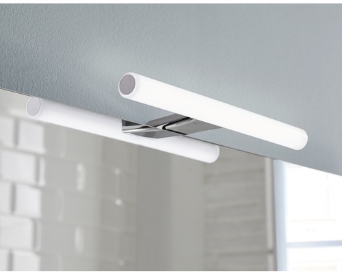 Koupelnové svítidlo s technologií LED pro montáž nad zrcadlo